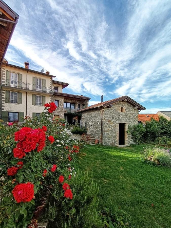 Il Bosco Di Silvia Hotel Bagian luar foto